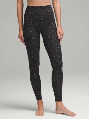 Lululemon spray leopard black multi leggings size 4